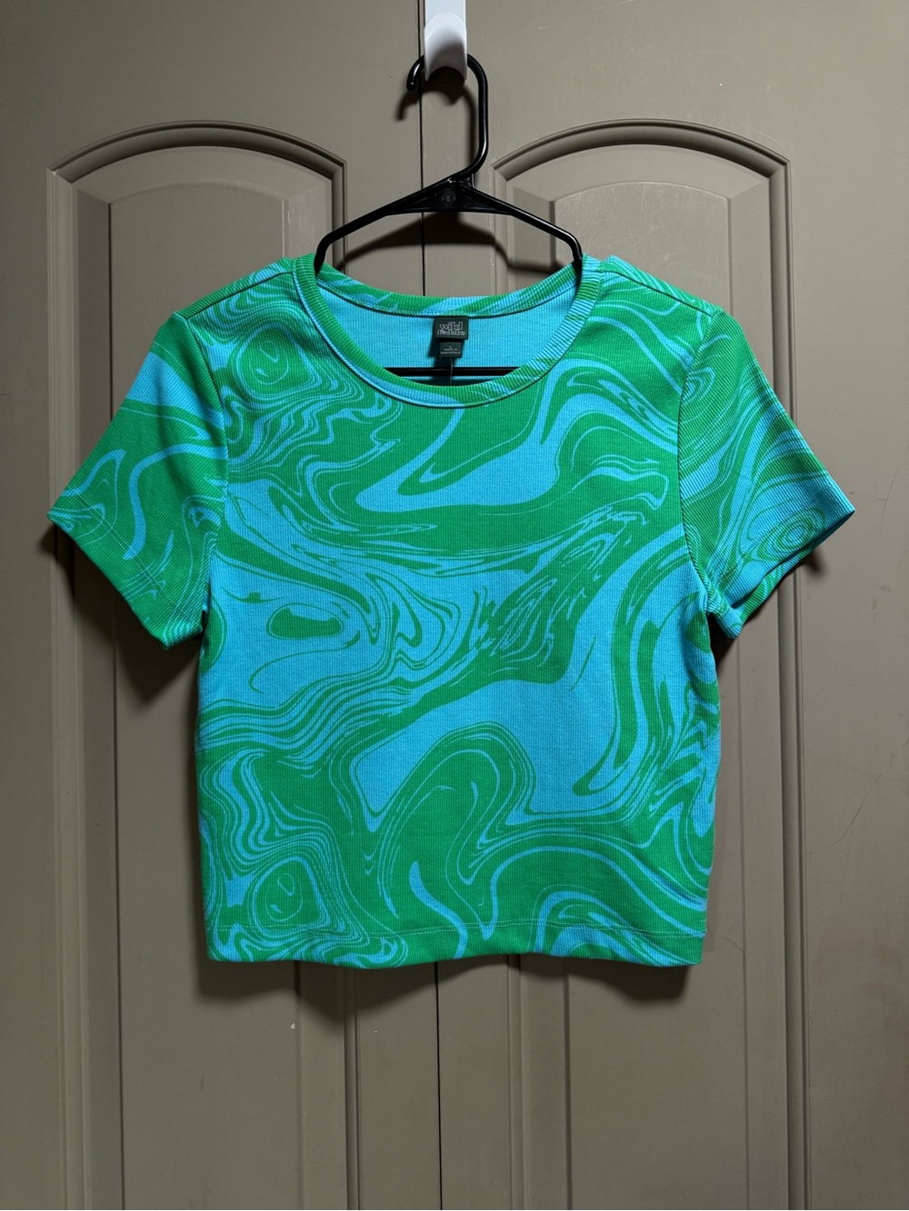 wild fable Green & Aqua Swirl Cropped Tee